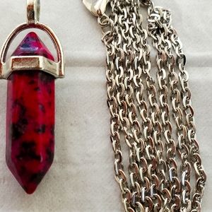 Stone necklace with chain